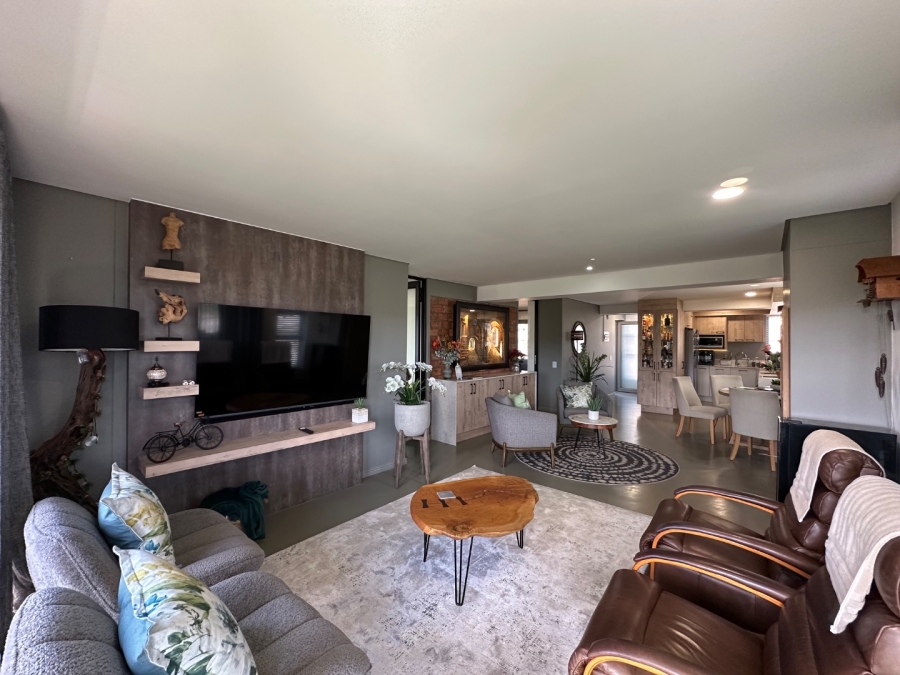 2 Bedroom Property for Sale in Island View Western Cape